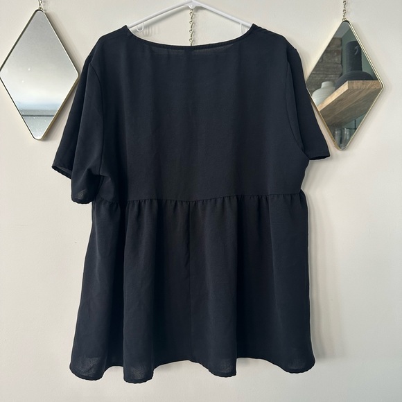 Baby doll blouse - Picture 2 of 3